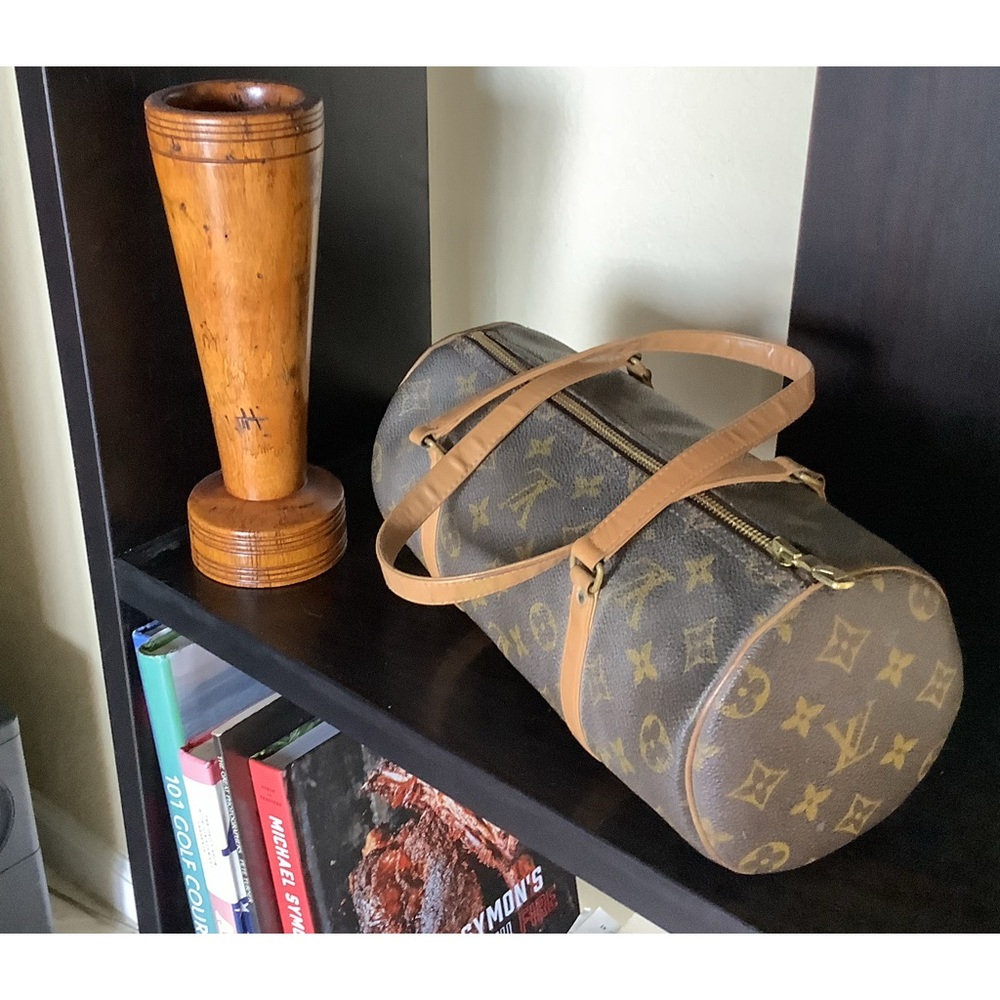 My 50 yr old classic Louie needs a new home! Great condition.